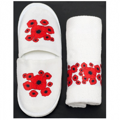 Plus de détails sur SERVIETTE & CHAUSSONS coquelicot